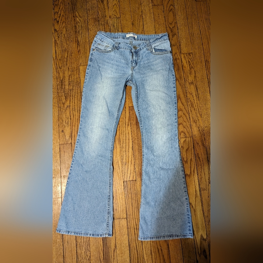 VINTAGE early 00s flare jeans